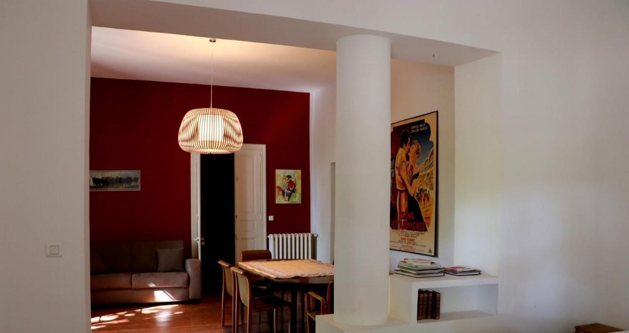 La maison du soleil Vauvert Extérieur photo