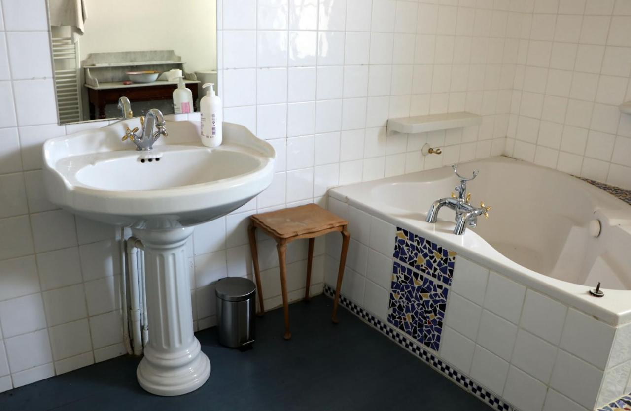 La maison du soleil Vauvert Extérieur photo